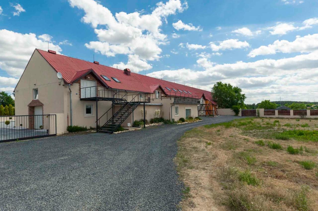 Vehlovice Apartments Mělník 외부 사진