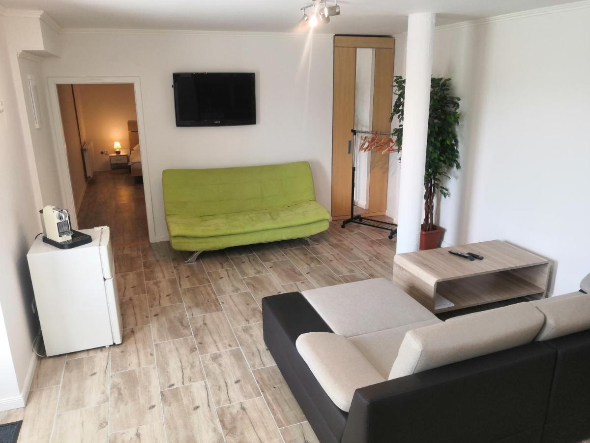 Vehlovice Apartments Mělník 외부 사진