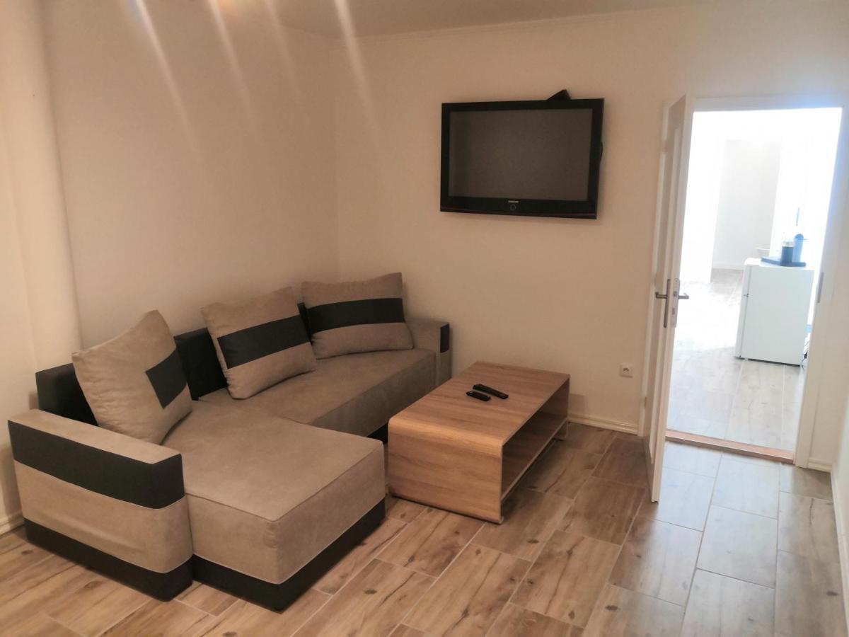 Vehlovice Apartments Mělník 외부 사진