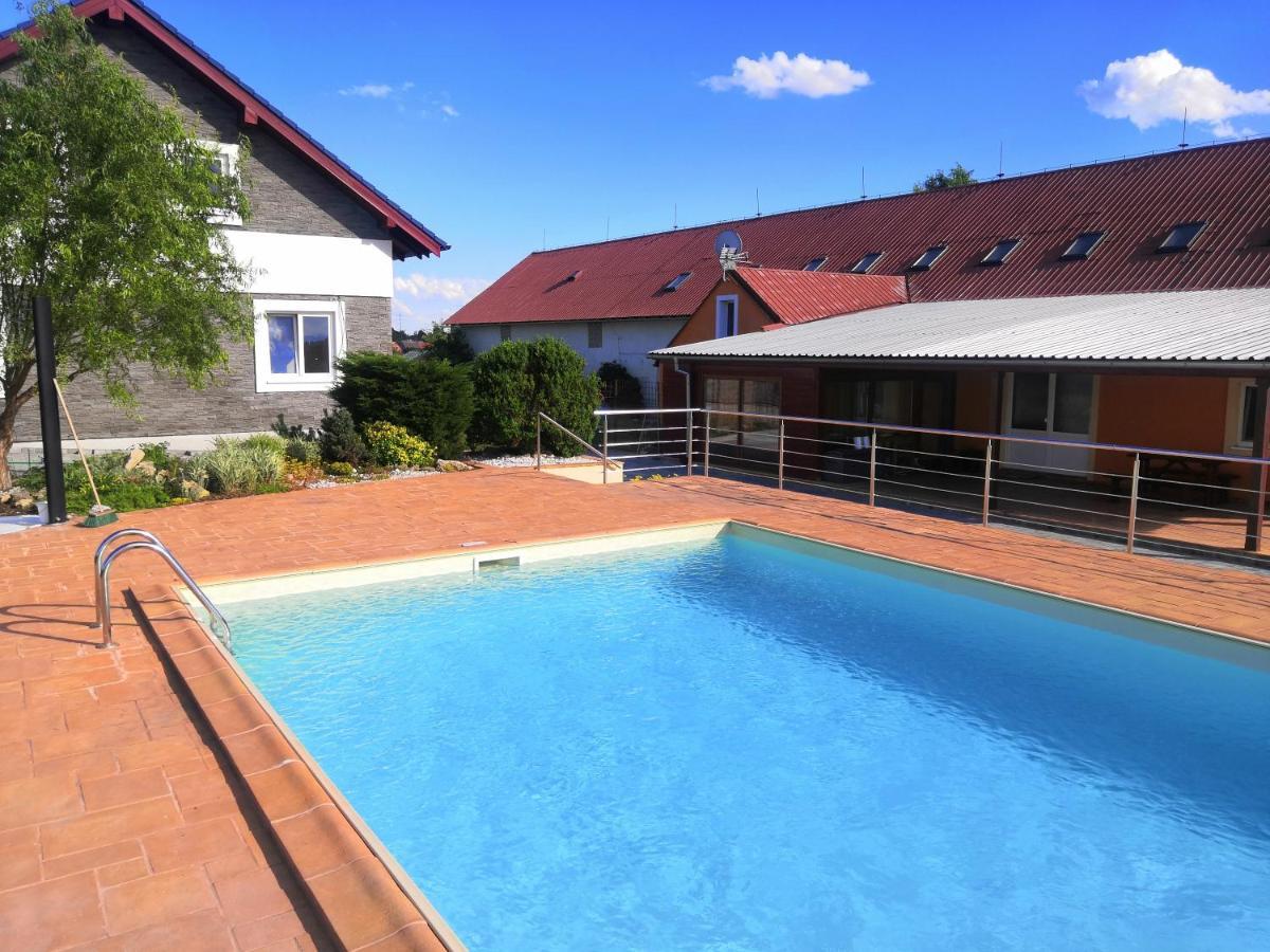 Vehlovice Apartments Mělník 외부 사진