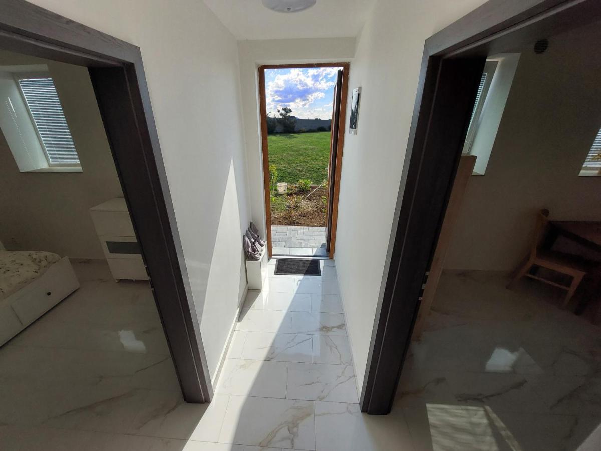Vehlovice Apartments Mělník 외부 사진